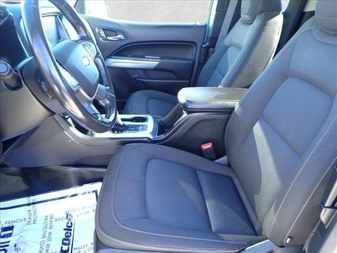 Used 2022 Chevrolet Colorado LT w/ Fleet Safety Package image 10