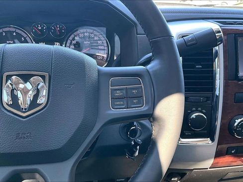Used 2012 RAM 1500 Laramie AWD/4WD image 25