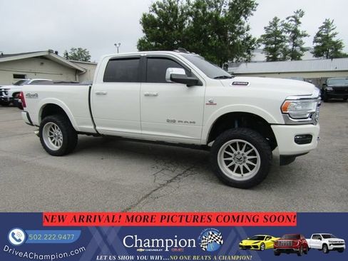 Used 2021 RAM 2500 Limited AWD/4WD image 3