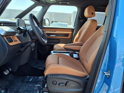 New 2025 Volkswagen ID. Buzz Pro S image 12