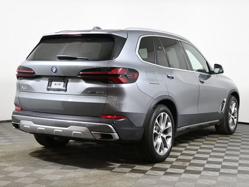 Certified 2024 BMW X5 xDrive50e w/ Premium Package image 7