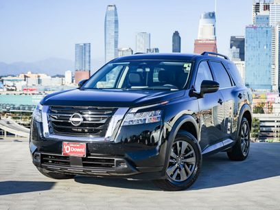 Used 2022 Nissan Pathfinder SV