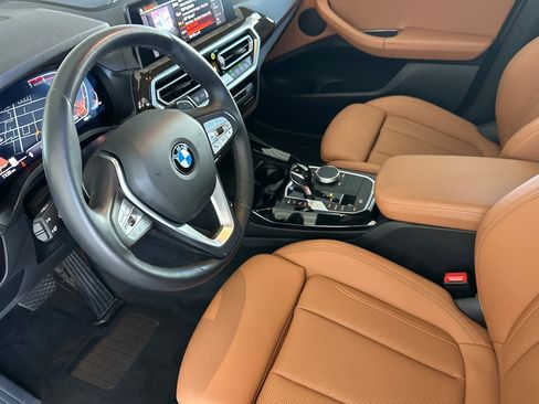 Used 2024 BMW X3 sDrive30i w/ Convenience Package RWD image 9
