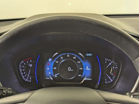 Used 2019 Hyundai Santa Fe FWD image 19