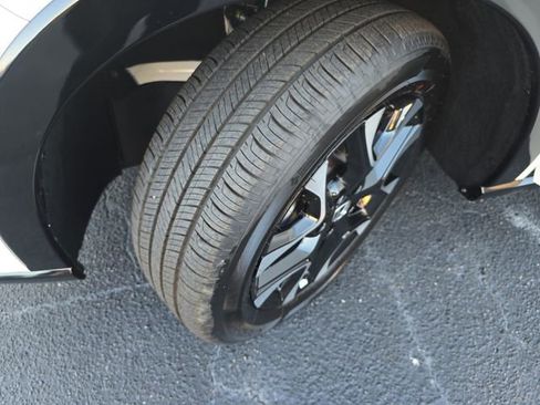 New 2026 Honda HR-V EX-L image 33