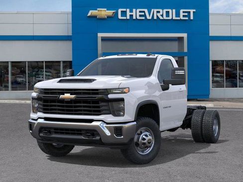New 2026 Chevrolet Silverado 3500 W/T w/ WT Convenience Package AWD/4WD image 35
