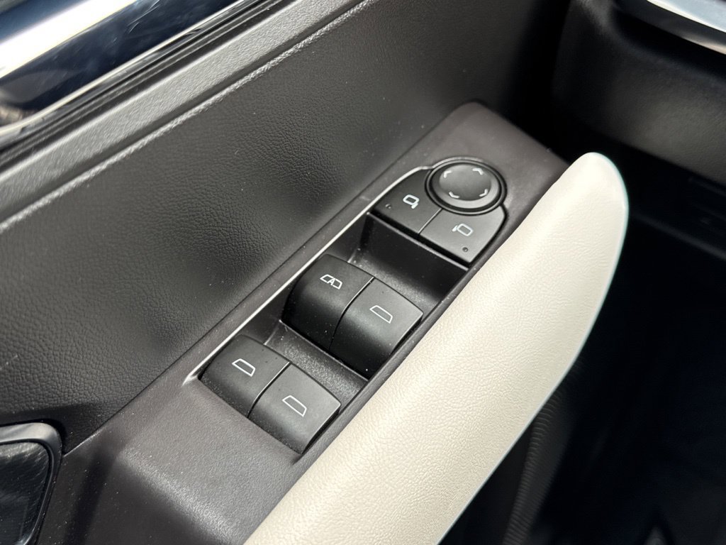 Used 2023 GMC Canyon AT4X AWD/4WD image 37
