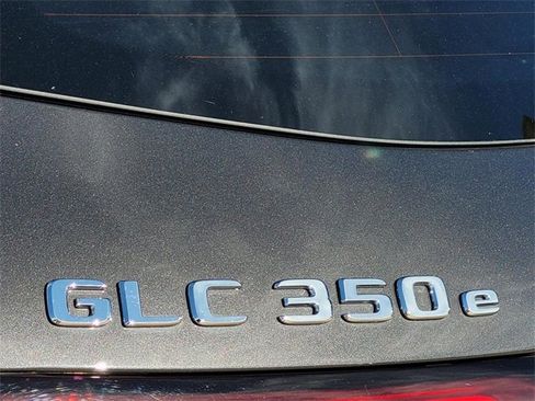 Certified 2025 Mercedes-Benz GLC 350e 4MATIC image 11