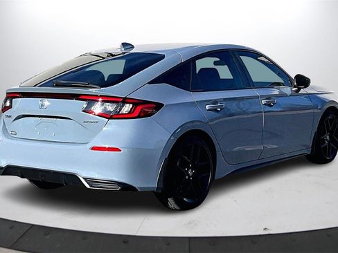Used 2023 Honda Civic Sport image 9