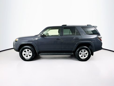 Used 2024 Toyota 4Runner SR5 image 4