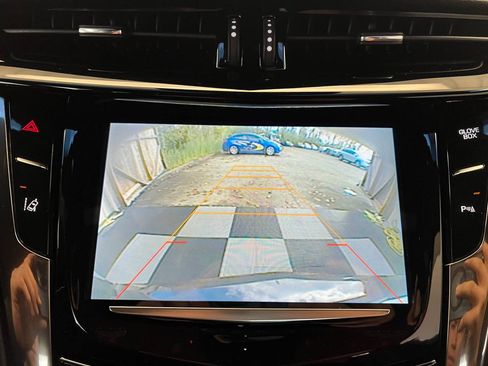 Used 2014 Cadillac ELR w/ Luxury Package image 17