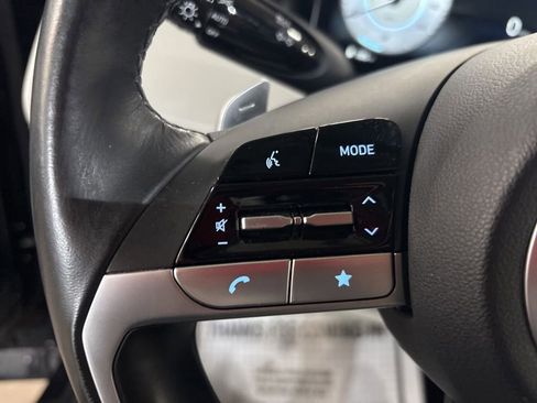 Certified 2023 Hyundai Tucson Limited AWD/4WD image 25