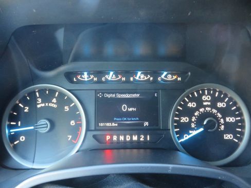 Used 2017 Ford F150 XLT w/ Equipment Group 302A Luxury image 16