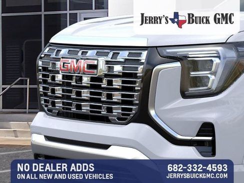New 2027 GMC Terrain Denali w/ LPO, Black Badging Package AWD/4WD image 15