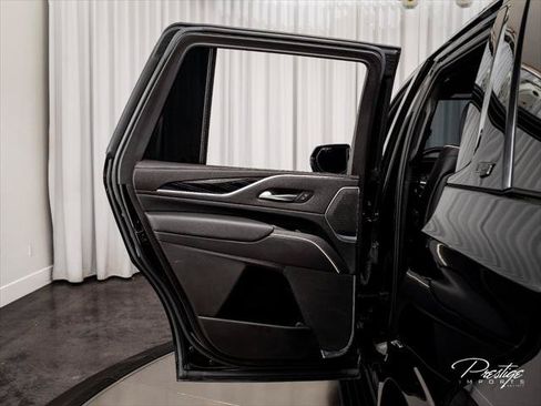 Used 2022 Cadillac Escalade Sport w/ Touring Package AWD/4WD image 45