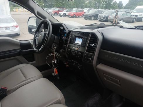 Used 2021 Ford F550 2WD Regular Cab Super Duty w/ Power Equipment Group image 14