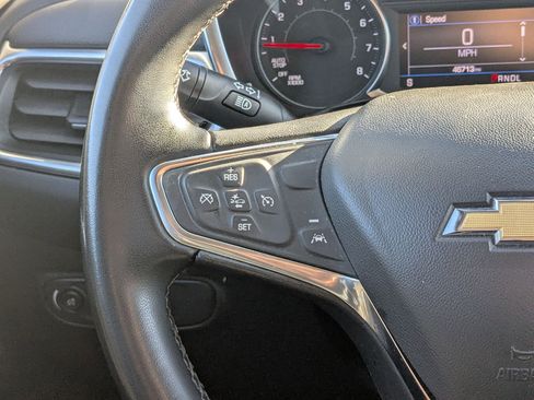 Used 2023 Chevrolet Equinox LT image 19