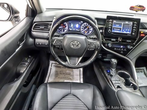 Used 2023 Toyota Camry SE w/ Cold Weather Package AWD/4WD image 18