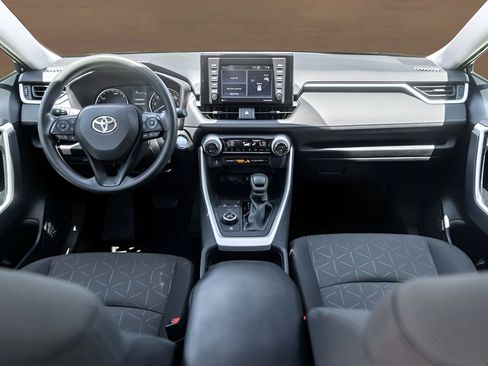 Used 2021 Toyota RAV4 XLE w/ Convenience Package AWD/4WD image 24