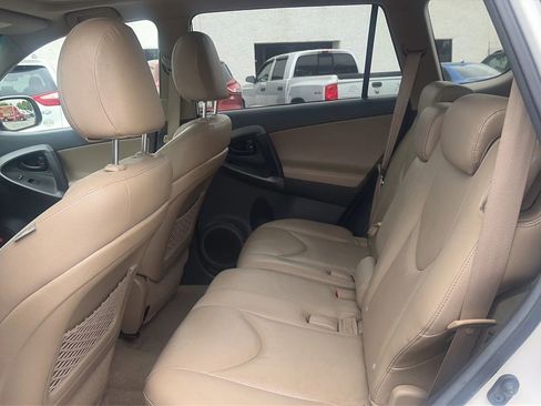 Used 2009 Toyota RAV4 Limited AWD/4WD image 31