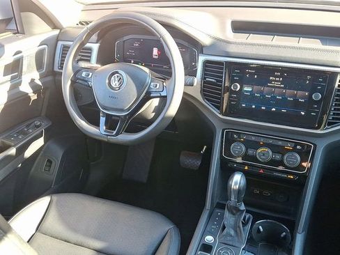 Used 2019 Volkswagen Atlas SEL image 14