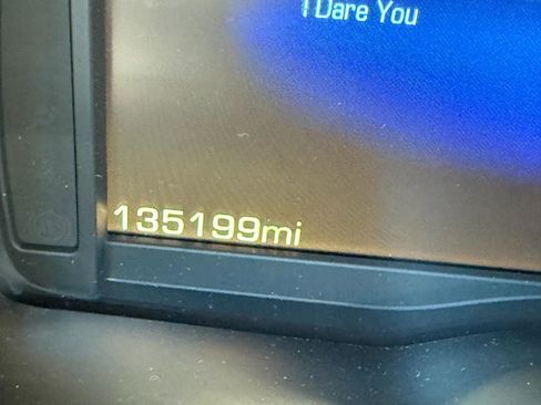 Used 2015 Cadillac Escalade Platinum image 5