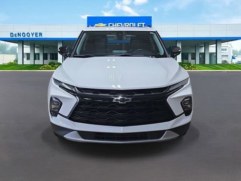 Used 2023 Chevrolet Blazer LT w/ Midnight/Sport Edition AWD/4WD image 2