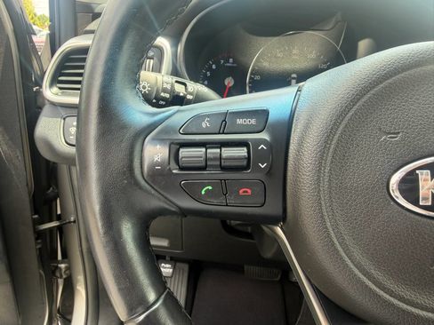 Used 2018 Kia Sorento EX FWD image 20