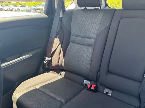 Used 2025 Nissan Rogue SV FWD image 41