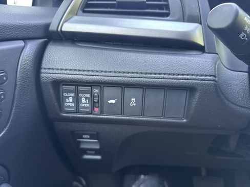 Used 2025 Honda Odyssey EX-L image 29