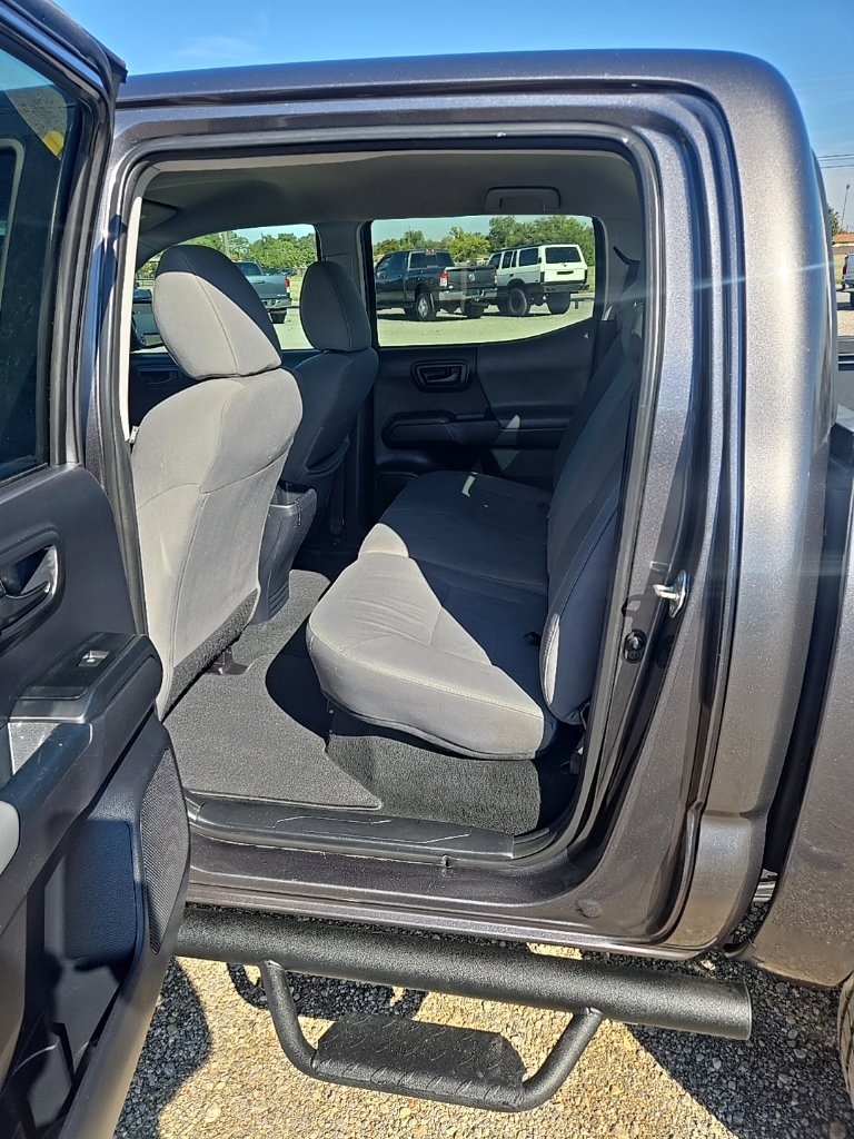 Used 2017 Toyota Tacoma SR w/ SR Convenience Package RWD image 15