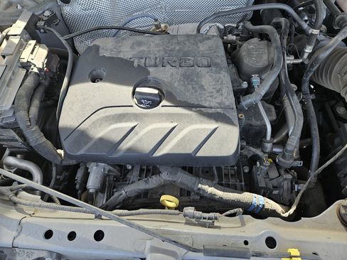 Used 2023 Chevrolet TrailBlazer RS w/ Convenience Package image 32