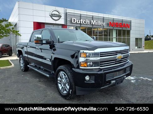 Used 2015 Chevrolet Silverado 2500 High Country w/ Duramax Plus Package image 1