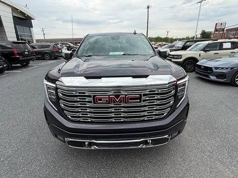 Used 2022 GMC Sierra 1500 Denali AWD/4WD image 12
