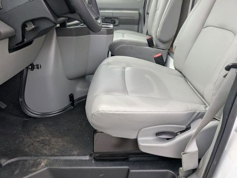 New 2026 Ford E-450 and Econoline 450 Super Duty w/ Power Equipment Group image 22