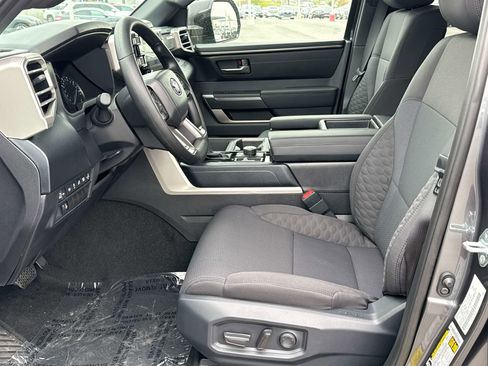 New 2026 Toyota Tundra SR5 w/ SR5 Convenience Package AWD/4WD image 8