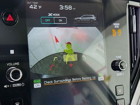 Certified 2025 Subaru Outback Limited image 7