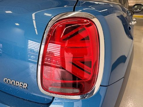 Certified 2024 MINI Cooper 4-Door Hardtop FWD image 5