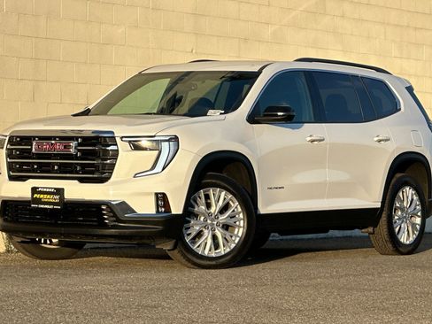 Certified 2024 GMC Acadia Elevation image 8