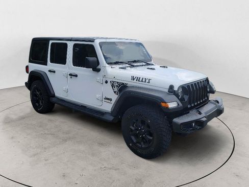 Used 2021 Jeep Wrangler Unlimited Sport AWD/4WD image 3