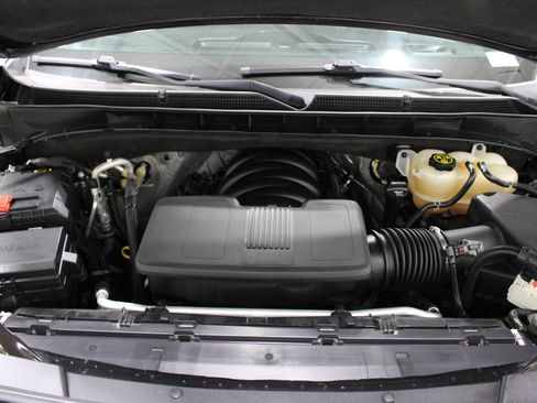Used 2022 GMC Yukon XL SLT w/ SLT Luxury Package AWD/4WD image 40
