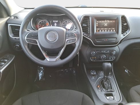 Used 2019 Jeep Cherokee Latitude w/ Popular Appearance Group AWD/4WD image 15