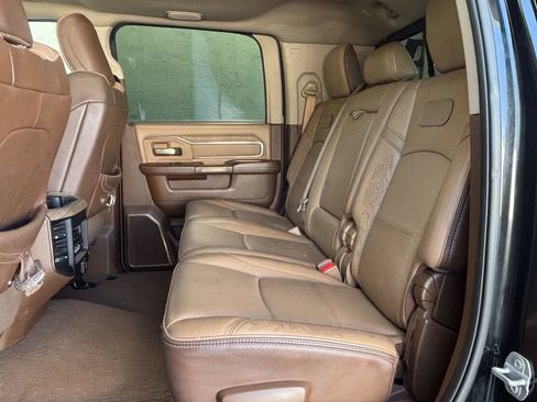 Used 2019 RAM 3500 Limited w/ Max Tow Package AWD/4WD image 27