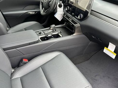 New 2026 Lexus RX 450h AWD image 14