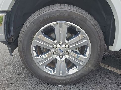 Used 2019 Ford F150 Lariat image 33