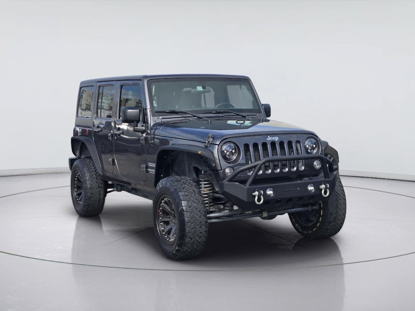 Used 2017 Jeep Wrangler Unlimited Sport w/ Connectivity Group AWD/4WD image 3