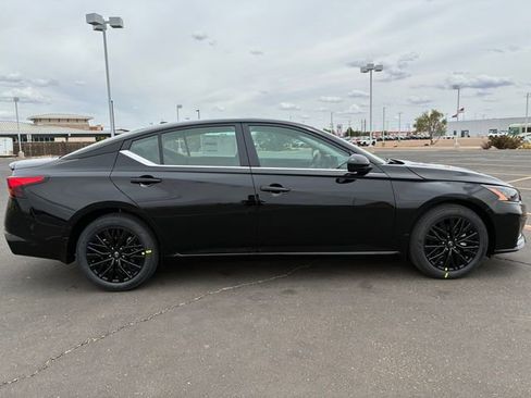 New 2026 Nissan Altima 2.5 SV FWD image 7