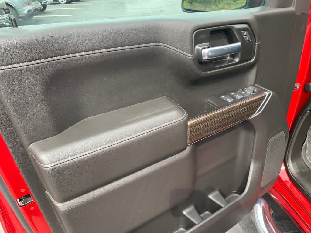 Used 2021 Chevrolet Silverado 1500 LT AWD/4WD image 16