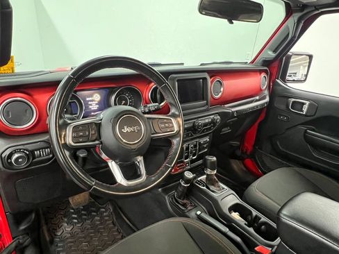 Used 2020 Jeep Wrangler Unlimited Rubicon AWD/4WD image 13