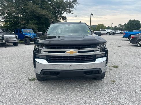 Used 2019 Chevrolet Silverado 1500 LT w/ All-Star Edition AWD/4WD image 2